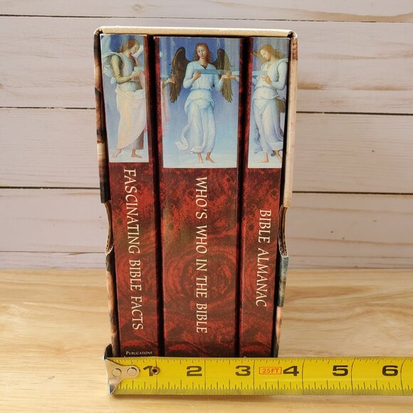 Bible Reference Library 3 Book Set Who's Who, Almanac, Fascinating Bible Facts - Picture 8 of 16